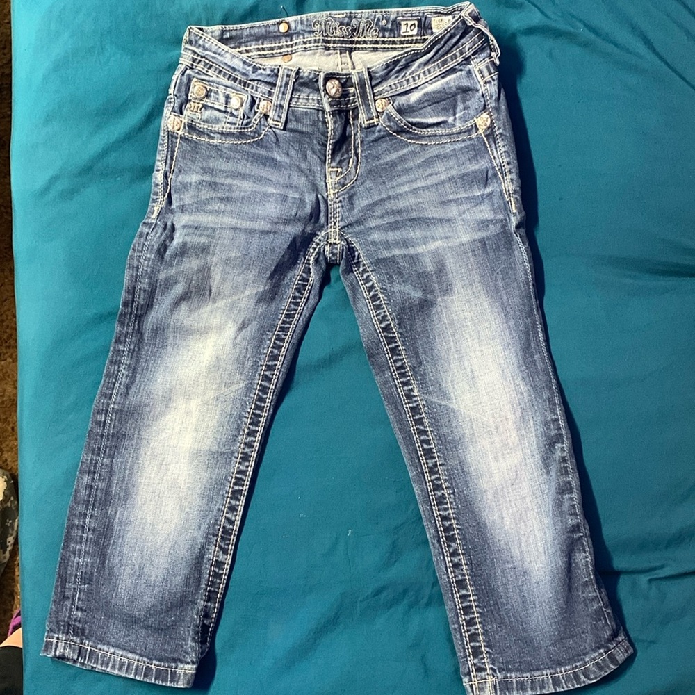 Girls miss me capris